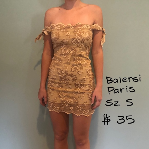 Gold/Peach Lace Dress - Picture 1 of 1